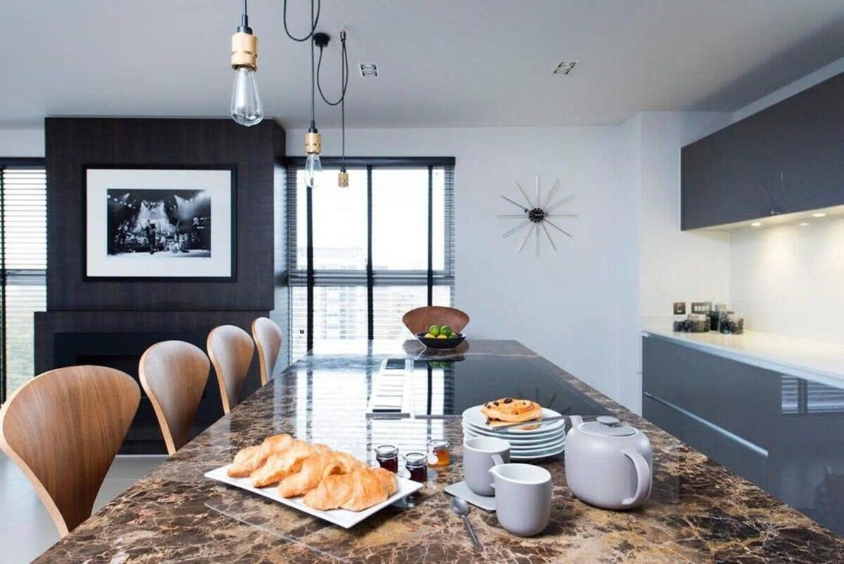 Penthouse Apartment In The Heart Of Londres Extérieur photo